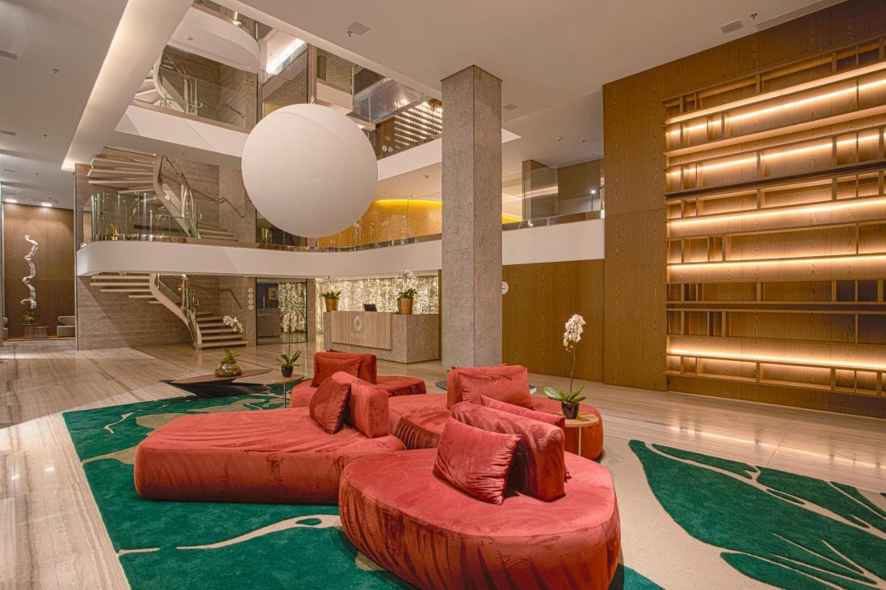 Suryaa Hotel Pinhais, Curio Collection By Hilton Экстерьер фото