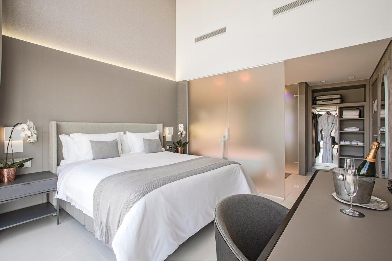 Suryaa Hotel Pinhais, Curio Collection By Hilton Экстерьер фото
