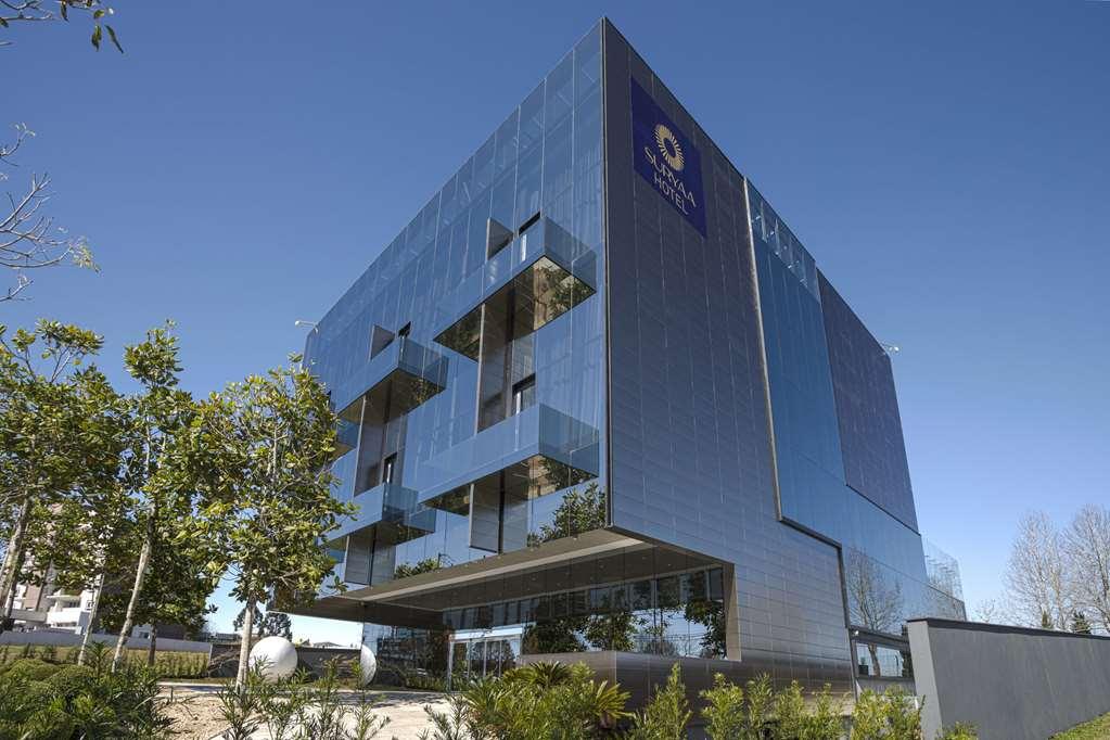 Suryaa Hotel Pinhais, Curio Collection By Hilton Экстерьер фото